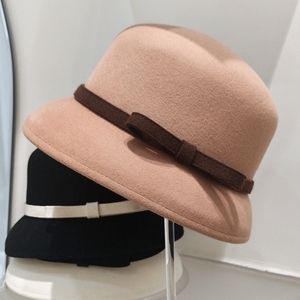 Chapeau seau élégant de style Hepburn pour femme inspiré par Fedora en laine de style français pour l'automne et l'hiver pour les événements sociaux en plein air - Product Image 4