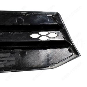 Cadre de phare antibrouillard Audi A1 2016-2019 en ABS, garniture de pare-chocs avant 8XA807681B 8XA807682B Côté gauche et droit - Product Image 2