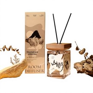 Wild Style Large Bottle Reed Diffuser Long Lasting <b>Essential</b> <b>Oil</b> Luxury Indoor Liquid Home Fragrance Ornament - Product Image 1