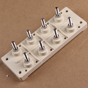 Bloc de bornes UC UC224 8 voies en ABS fixe pour connexion de générateur - Product Image 5