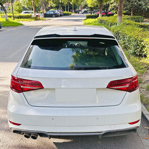 สปอยเลอร์หลังทรงใบพัดสำหรับ Audi A3 8V Hatchback สีดำ Piano Black ลายคาร์บอนไฟเบอร์ วัสดุ ABS ปี 2014-2020 - Product Image 1