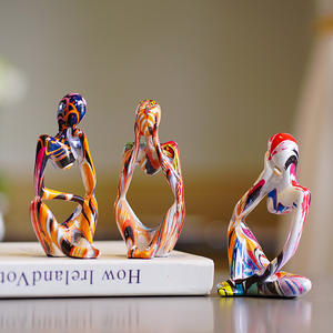 Figura de resina nórdica personalizada al por mayor, de 3 piezas escultura abstracta, decoración de estantería, Color arcoíris, estatua del <span class=keywords><strong>pensador</strong></span> - Product Image 1
