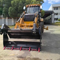Chargeuse-pelleteuse Caterpillar 428F2 neuve, CAT428F, chargeuse-pelleteuse polyvalente avec godet fonctionnel 6 en 1, en vente en stock