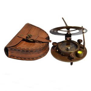 Boussole de géomètre en laiton antique avec étui en cuir, instrument de navigation, disponible en gros, directement de l'usine - Product Image 3