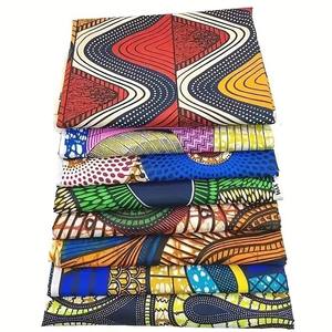 Tissu Wax Entrelacé Anti-Statique de Haute Qualité Imprimé à Pois <span class=keywords><strong>Coton</strong></span> <span class=keywords><strong>Polyester</strong></span> Populaire pour Vêtements de Pagne Africains pour Garçons - Product Image 2