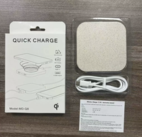 Deux chargeurs sans fil rapides 15W en paille de blé USB, chargeur sans fil à induction en bois