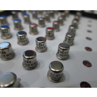 239300027 IC en stock circuits intégrés, composants électroniques, amplificateurs, comparateurs, fabricants de transistors