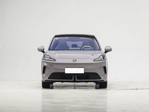 SAIC MG 4 2026 con Guida a Destra, Elettrica Pura, Trazione Anteriore, Berlina Compatta, Veicolo a Nuova Energia di Alta Qualità, Autonomia 501-600km - Product Image 2