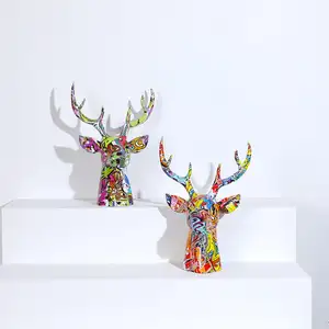 12MOQ Colorful Resin Crafts Graffiti Animal Interior Decoration Desktop Ornaments Water Transfer Printed Deer Head Statue