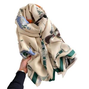 Syal kasmir kuda kesatria Retro pria dan wanita, Selendang tahan angin pelajar tebal dua sisi temperamen penggunaan ganda - Product Image 6