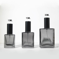 Vente en gros de flacons de parfum en verre carrés plats transparents, noirs et dégradés ombrés de 10/15/30 ml, vaporisateur rechargeable pour les voyages