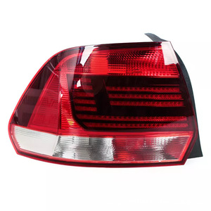 ฝาครอบเลนส์ไฟท้าย 6RU945095 6RU945096 สำหรับรถยนต์ VW Polo Vento Sedan  ตัวเรือนไฟท้ายด้านขวาแบบฮาโลเจน 12V - Product Image 3