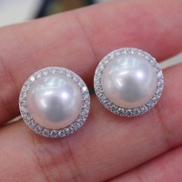 Boucles d'oreilles clous tendance 2026 en perles d'eau douce naturelles Edison blanches rondes de 10 mm, en argent sterling S925, motif tournesol, pour femme, cadeau