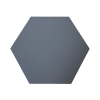 Carreaux de sol émaillés hexagonaux en terre cuite 115*230*200mm Finition mate de MDC Foshan pour les carreaux de porcelaine à usage intérieur