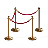 Corde suspendue Ligne de file d'attente Route Diviseur Stanchion Artistique Nouveau Design Poteaux Stanchion