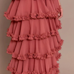 Jupe longue d'été 2025 pour femme, taille mi-haute, style bouffant à plusieurs niveaux, vente en gros pour boutiques, marque privée personnalisée - Product Image 2