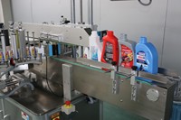 Machine d'étiquetage industrielle double face pour bouteilles plates et rondes, contenants |   Etiqueteuse automatique avec certification CE et ISO