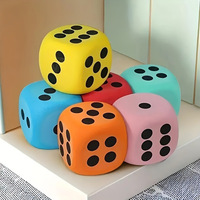 Dés à six faces colorés en mousse EVA/plastique durable de 3,8 cm pour jeux éducatifs mathématiques pour enfants et cadeaux de fête