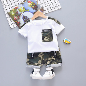 Ensemble décontracté d'été à manches courtes camouflage pour garçons. Tenue élégante pour garçon, style été, mode coréenne. - Product Image 4