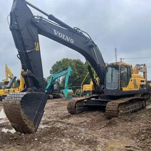 Excavatrice hydraulique sur chenilles Volvo EC360 d'occasion à prix avantageux, modèle 2021, moteur et pompe à vendre - Product Image 6
