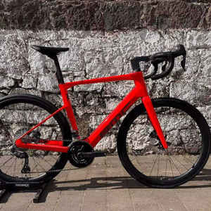 SWEET DEAL 2025 <span class=keywords><strong>BMC</strong></span> ROADMACHINE 01 AMP TWO Bicicleta <span class=keywords><strong>de</strong></span> carretera eléctrica - Product Image 1