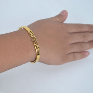 18K Gold Plated Custom <strong>Name</strong> <strong>Personalised</strong> Bangle <strong>Bracelet</strong> for Kids - Product Image 4