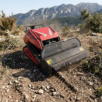 Machine agricole télécommandée multifonctionnelle pour vergers : débroussailleuse, désherbeuse, outil de creusement de fossés, de remblayage et de labourage