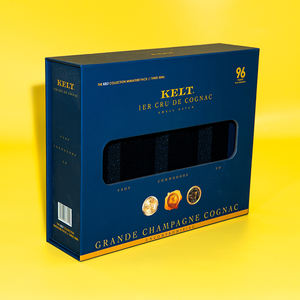 Logotipo personalizado Laminación brillante Papel de cartón magnético de lujo Caja de embalaje de champán azul con ventana - Product Image 4