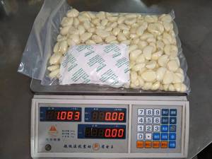 Aglio Pelato Cinese Confezionato Sottovuoto Aglio Pelato <span class=keywords><strong>Vendita</strong></span> Calda - Product Image 2