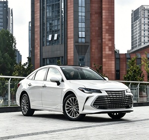 รถยนต์มือสองราคาประหยัด ประหยัดน้ำมัน รถเก๋งธุรกิจ ปี 2024 Avalon Luxury เครื่องยนต์ 2.0L NA รองรับการสั่งซื้อจำนวนมาก สำหรับผู้ซื้อทั่วโลก - Product Image 2