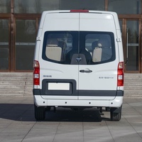 Fourgon Foton Toano à châssis long et toit moyen, 9 places, haute confortabilité, pour le transport de passagers et les déplacements professionnels à l'échelle mondiale