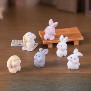 Micro paisaje personalizado flocado muñeca lindo conejito familia muñeca lindo grano ornamento - Product Image 2