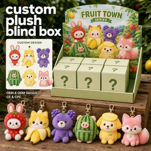 Caja Sorpresa de Peluche Artisan Fruit Town, Llavero Suave, Colgante de Peluche de Fresa, Sandía y Zorro - Product Image 1
