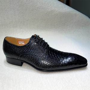 Chaussures habillées légères et antidérapantes pour hommes en cuir Oxford 2026, en cuir de vachette pleine fleur, haut de gamme, motif peau de serpent, pour affaires - Product Image 6
