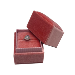 Free Samples Lid And Base Gift Portable Storage Decorative Square Jewelry Case Box Ring Box Velvet Boxes For Jewelry