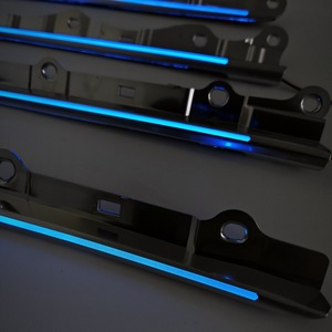 Luce Blu/Rossa/Bianca Adatta per la Sostituzione della Luce Ambientale sui Quattro Pannelli delle Portiere della Camry di 8a Generazione - Product Image 1