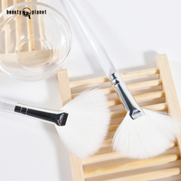 Kuas Wajah Berbulu Lembut dengan Logo Kustom Beauty Planet, Kuas Masker Wajah untuk Spa dan Ahli Kecantikan, Kuas Masker Wajah dari Bulu Sintetis untuk Masker Tanah Liat