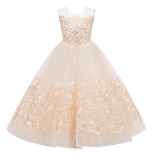 Robe de demoiselle d'honneur en dentelle à traîne pour anniversaire, robe de mariée pour fille, robe de princesse pour fille - Grande Vente - Product Image 4