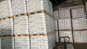 Top Selling Food Grade <span class=keywords><strong>HDPE</strong></span> Grânulos Alta Qualidade Virgem Reciclado e Modelo <span class=keywords><strong>LDPE</strong></span> Plástico Matéria-prima Preço Baixo - Product Image 5