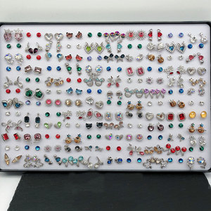 Perhiasan XUPING Grosir Anting Tusuk Wanita Model Kotak Berlapis Emas dengan Zirkonia Kubik Sintetis - Product Image 1