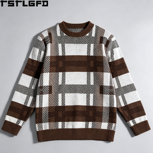 Pull tricoté à carreaux style Old Money, marron crème, col rond épais, rétro, vente en gros - Product Image 2