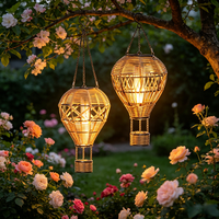Lampe suspendue solaire LED en forme de montgolfière en rotin tressé, style pastoral, pour la décoration de la maison, de la cour, des allées et des jardins