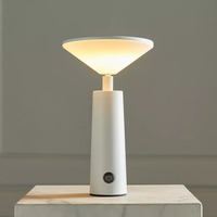 Lampe de nuit LED à charge USB trois modes d'éclairage interrupteur tactile veilleuse décorative rotative pour la maison chevet écologique
