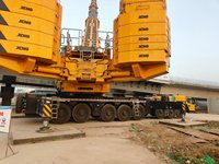 Grue professionnelle de 900 tonnes avec une hauteur de levage maximale de 160 m et un moteur Weichai pour la construction
