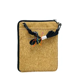 Customized logo brand VIntage Cork Laptop Sleeve Laptop Sleek Shoulder Bag Fashion-forward Padded Laptop Pouch