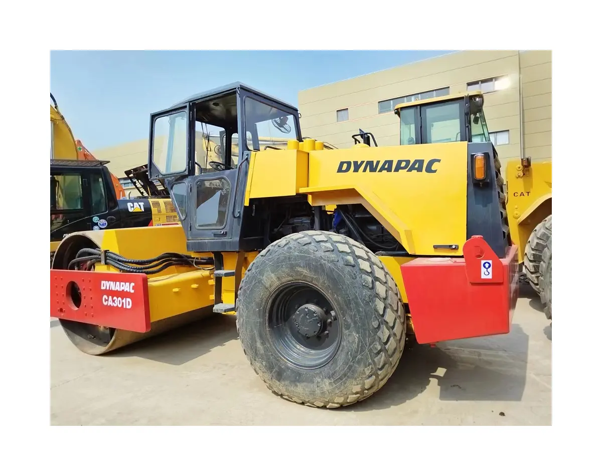 Good Quality USA Made 12Ton 14Ton Road Roller Used Dynapac CA301D Spiker Roller