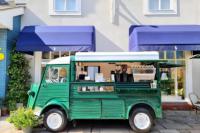 Remorque alimentaire mobile en acier robuste avec refroidisseur de bière intégré, résistante à la rouille, durable, pub sur roues pour bonbons et glaces
