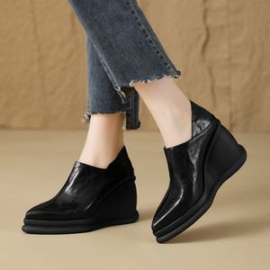Elegantes Botas Largas Retro para Mujer, Hechas a Mano con Cuero Genuino, Impermeables, Duraderas, Antideslizantes, de Color Sólido y Punta Puntiaguda, Casuales - Product Image 6