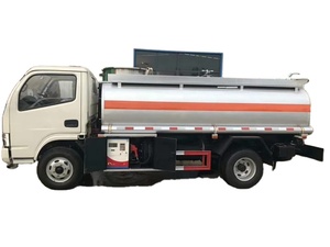 Camión Dong Feng 4X2 de 5 Toneladas para Entrega de Combustible, Camión Cisterna de Combustible, Camión de Reabastecimiento - Product Image 6