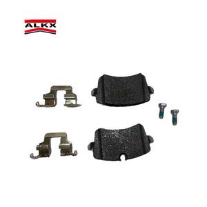 Fabricant de système de freinage pièces de voiture en gros plaquettes de frein en céramique auto disque de rupture accessoires de voiture plaquettes de frein D1593 pour audi - Product Image 1